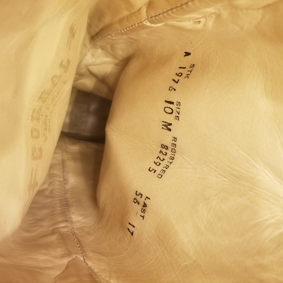 Boots - Picture 2 of 11